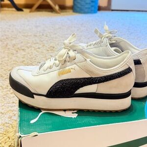Vintage Puma Classic White and Black Trainers